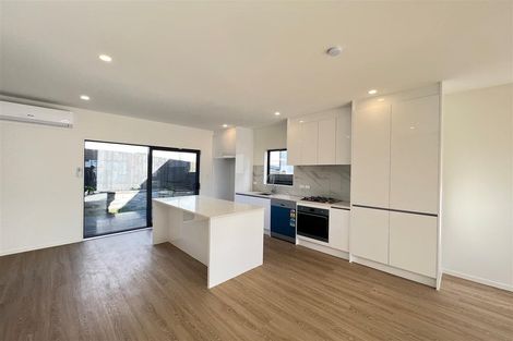 Photo of property in 38b Crestview Rise, Papakura, 2110