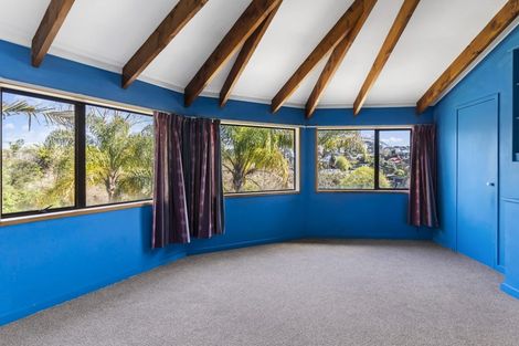 Photo of property in 5 Telephone Road, Birkenhead, Auckland, 0626