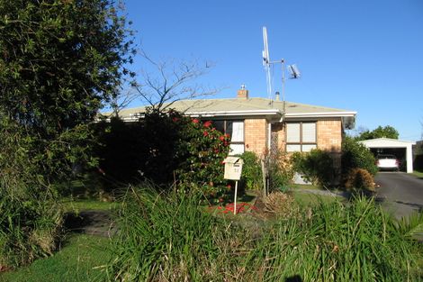 Photo of property in 58 Braid Road, St Andrews, Hamilton, 3200