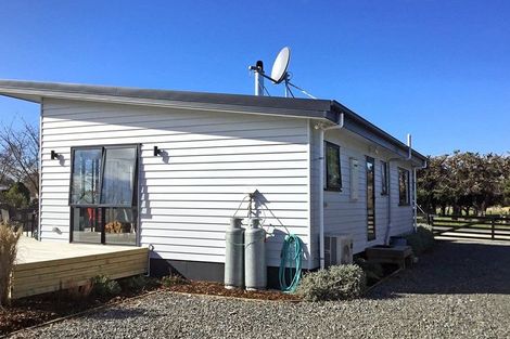 Photo of property in 37 Montrose Avenue, Culverden, 7392