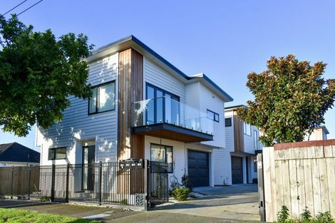 Photo of property in 26a Holland Avenue, Point England, Auckland, 1072