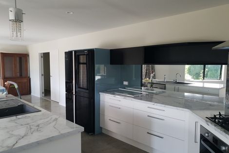Photo of property in 1a Links Drive, Waiwhakaiho, New Plymouth, 4312