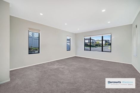 Photo of property in 43 Valderama Drive, Flat Bush, Auckland, 2019