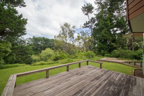 Photo of property in 12a Mountain View Road, Fitzherbert, Palmerston North, 4410