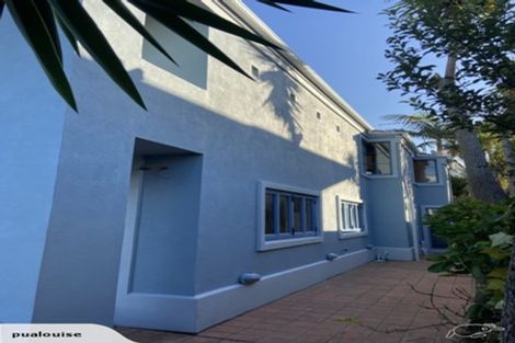 Photo of property in 1/83 East Coast Road, Castor Bay, Auckland, 0620