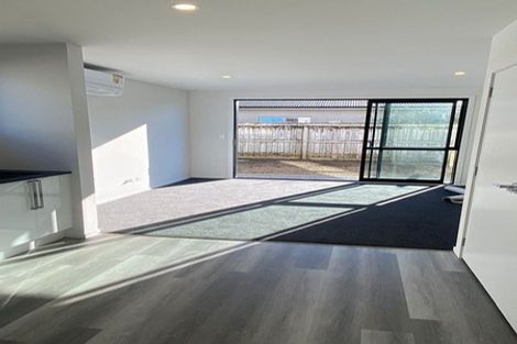 Photo of property in 4/20 Ballinger Place, Carterton, 5713