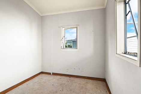 Photo of property in 283 Oxford Street, South Dunedin, Dunedin, 9012
