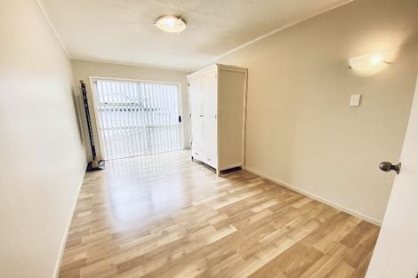 Photo of property in 11 Watea Road, Torbay, Auckland, 0630