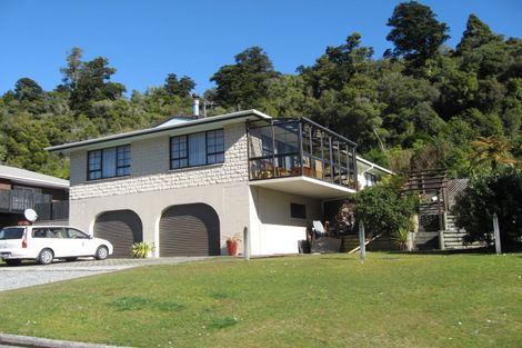 Photo of property in 42 Power Road, Karoro, Greymouth, 7805