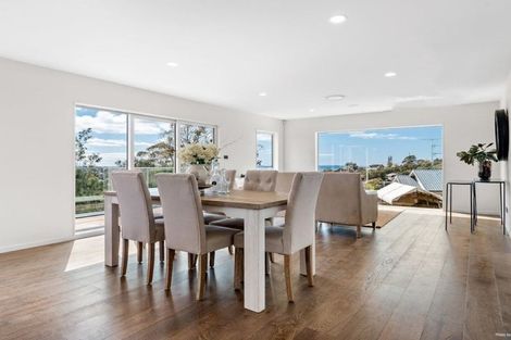 Photo of property in 185b Browns Bay Road, Browns Bay, Auckland, 0630