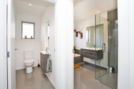 Photo of property in 28 Northside Drive, Waikiwi, Invercargill, 9810