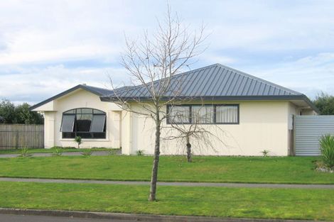 Photo of property in 53 Spinnaker Drive, Flagstaff, Hamilton, 3210