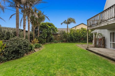 Photo of property in 4 Marlin Drive, Coastlands, Whakatane, 3120