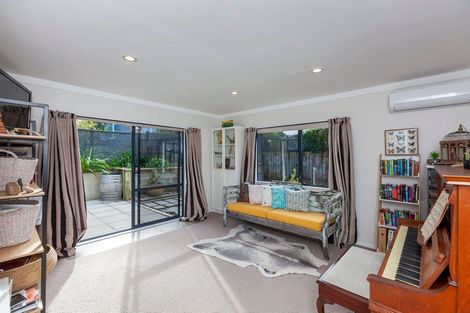 Photo of property in 300 Rosetta Road, Raumati Beach, Paraparaumu, 5032