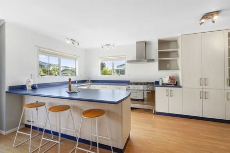 Photo of property in 7 Bowline Place, Whitby, Porirua, 5024