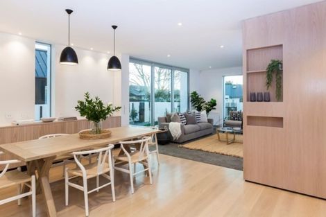 Photo of property in 57 Garden Road, Merivale, Christchurch, 8014