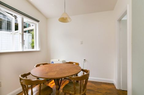 Photo of property in 20 Asquith Terrace, Brooklyn, Wellington, 6021