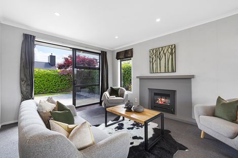 Photo of property in 2 Kowhai Drive, Cambridge, 3434