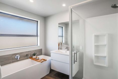 Photo of property in 6 Marcoola Drive, Rolleston, 7614