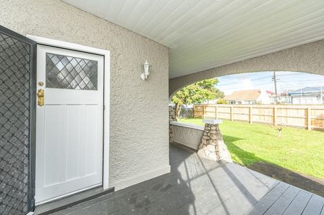 Photo of property in 102 Bell Street, Whanganui, 4500