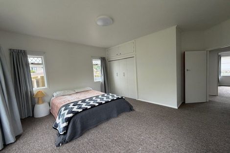 Photo of property in 805 Grove Road, Mayfair, Hastings, 4122