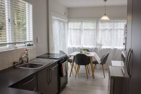 Photo of property in 2/47 Mildmay Road, Henderson, Auckland, 0610