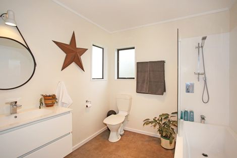 Photo of property in 161 Wymer Road, Glenbrook, Waiuku, 2681