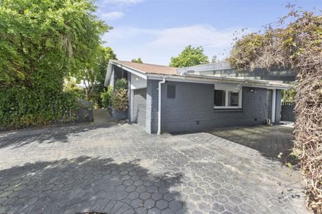 Photo of property in 30 Yardley Street, Avonhead, Christchurch, 8042