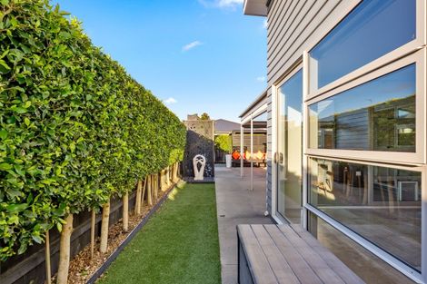 Photo of property in 15 Taikura Avenue, Red Beach, 0932