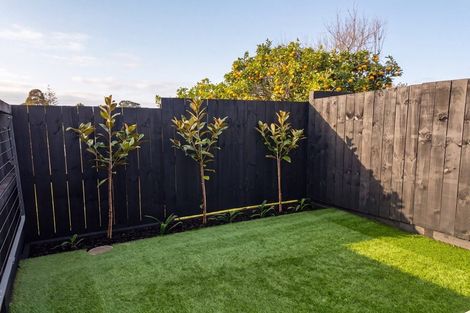 Photo of property in 5/9 Utting Street, Birkdale, Auckland, 0626