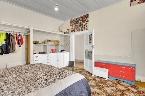 Photo of property in 61 Swinburn Street, Dannevirke, 4930