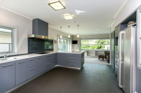 Photo of property in 374 Devon Street West, Lynmouth, New Plymouth, 4310
