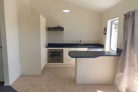 Photo of property in 126 Redwood Avenue, Tawa, Wellington, 5028