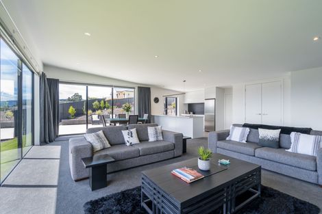 Photo of property in 8 Erica Crescent, Mosgiel, 9024