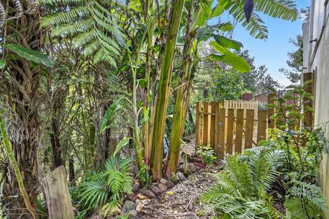 Photo of property in 2/39 Brunton Place, Glenfield, Auckland, 0629