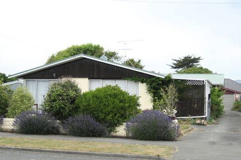 Photo of property in 27 Sandra Street, South New Brighton, Christchurch, 8062