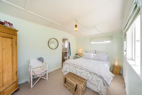 Photo of property in 27 Bond Street, Marton, 4710