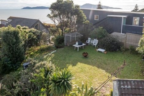 Photo of property in 17 The Esplanade, Raumati South, Paraparaumu, 5032
