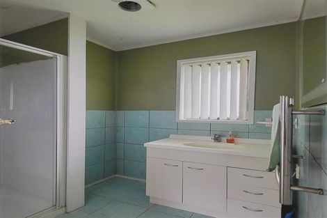 Photo of property in 16 Rata Street, Waiuku, 2123