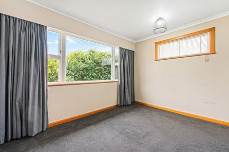 Photo of property in 15 Swansea Street, Hokowhitu, Palmerston North, 4410