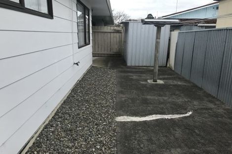 Photo of property in 4 Edgecombe Court, Roslyn, Palmerston North, 4414