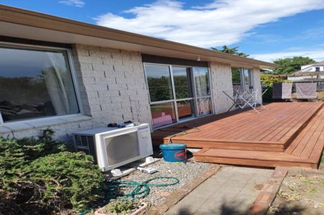 Photo of property in 2/442c Mairehau Road, Parklands, Christchurch, 8083