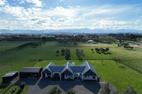 Photo of property in 104 White Rock Road, Martinborough, 5781
