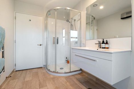 Photo of property in 18 Grove Road, Addington, Christchurch, 8024