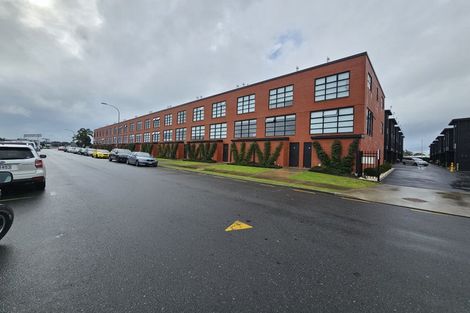 Photo of property in 41/17 Owens Place, Mount Maunganui, 3116