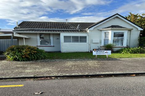 Photo of property in 19 Snelson Street, Palmerston North, 4410