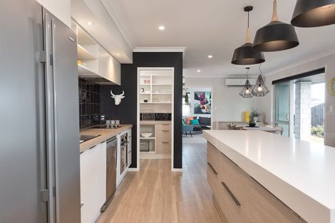 Photo of property in 74 Golden Sands Drive, Papamoa Beach, Papamoa, 3118