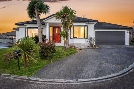 Photo of property in 28 Carnelian Court, Westgate, Auckland, 0614