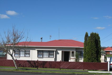 Photo of property in 150 Hakanoa Street, Huntly, 3700