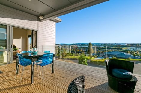 Photo of property in 16 Gyle Place, Pyes Pa, Tauranga, 3112